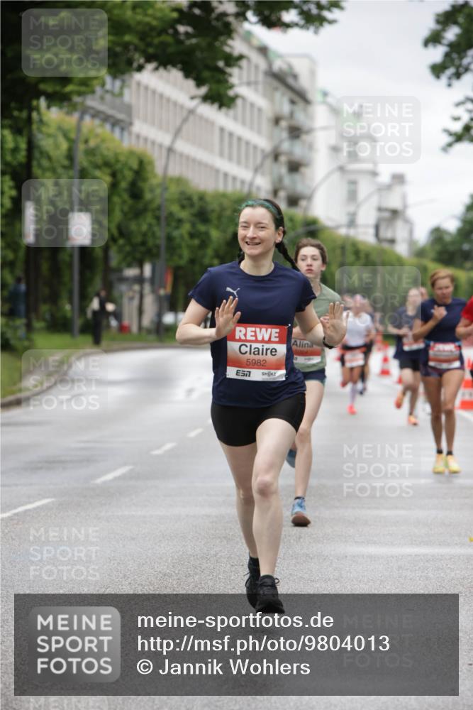 14.06.2026 - REWE Women's Run Jannik Wohlers http://msf.ph/oto/9804013 14.06.2026 10:37:10 Laufen 5982 meine-sportfotos.de