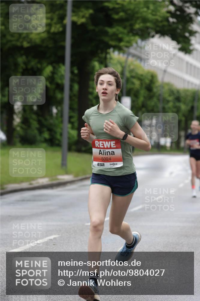 14.06.2026 - REWE Women's Run Jannik Wohlers http://msf.ph/oto/9804027 14.06.2026 10:37:13 Laufen 5024 meine-sportfotos.de