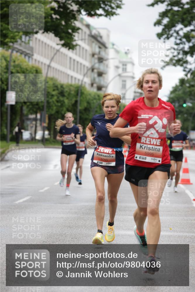 14.06.2026 - REWE Women's Run Jannik Wohlers http://msf.ph/oto/9804036 14.06.2026 10:37:14 Laufen 5093, 7, 5995, 57 meine-sportfotos.de