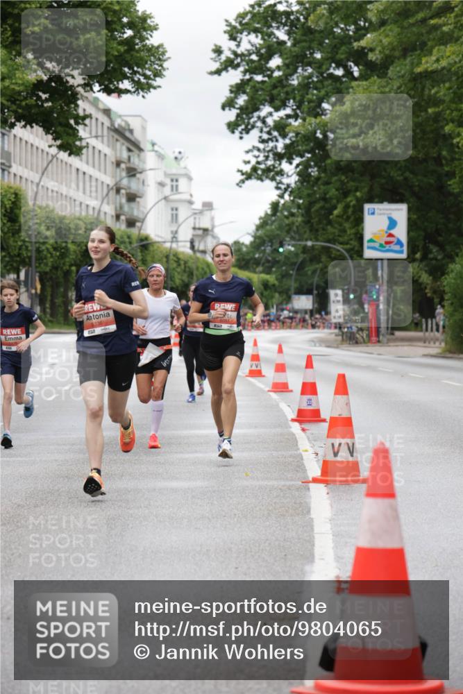 14.06.2026 - REWE Women's Run Jannik Wohlers http://msf.ph/oto/9804065 14.06.2026 10:37:18 Laufen 7, 6051 meine-sportfotos.de