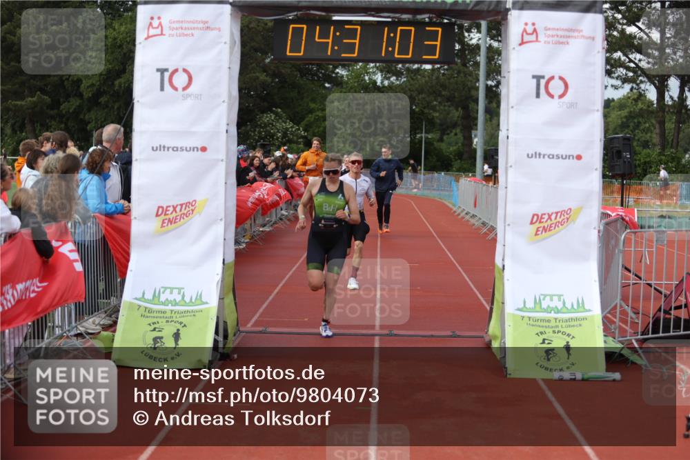 14.06.2026 - 7 Türme Triathlon Andreas Tolksdorf http://msf.ph/oto/9804073 14.06.2026 15:31:01 Ziel 888, 1166, 1720 meine-sportfotos.de