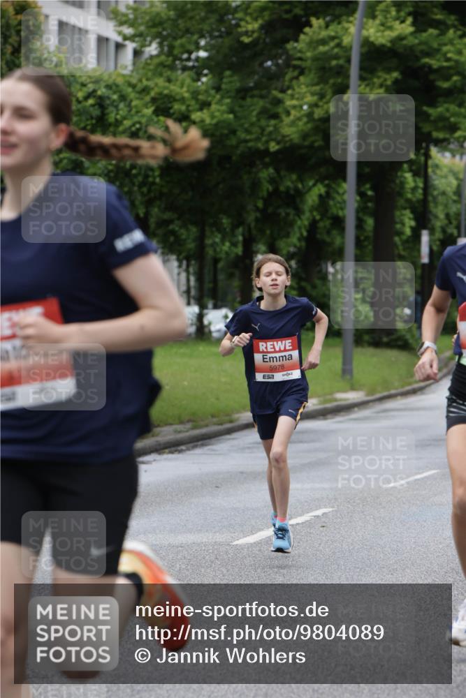 14.06.2026 - REWE Women's Run Jannik Wohlers http://msf.ph/oto/9804089 14.06.2026 10:37:20 Laufen 5978 meine-sportfotos.de