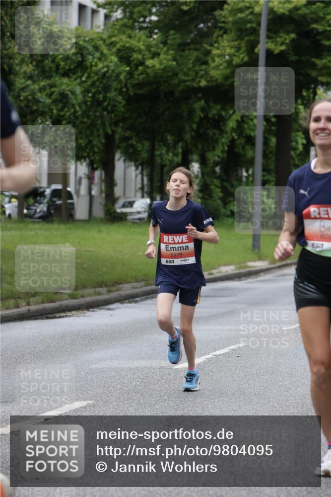 14.06.2026 - REWE Women's Run Jannik Wohlers http://msf.ph/oto/9804095 14.06.2026 10:37:21 Laufen 5978, 60, 577 meine-sportfotos.de