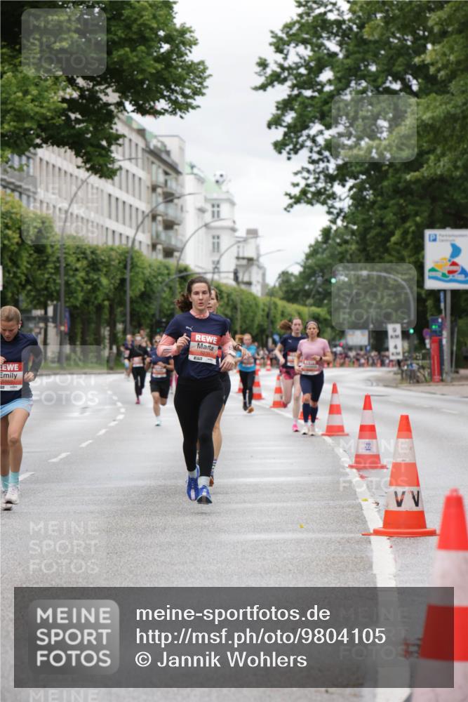 14.06.2026 - REWE Women's Run Jannik Wohlers http://msf.ph/oto/9804105 14.06.2026 10:37:22 Laufen 5231 meine-sportfotos.de