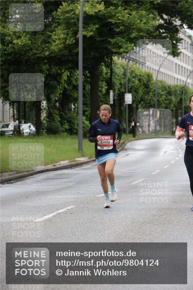 14.06.2026 - REWE Women's Run Jannik Wohlers http://msf.ph/oto/9804124 14.06.2026 10:37:23 Laufen 5860 meine-sportfotos.de