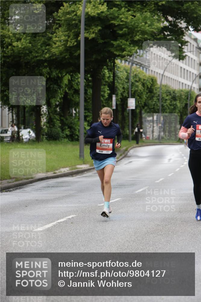 14.06.2026 - REWE Women's Run Jannik Wohlers http://msf.ph/oto/9804127 14.06.2026 10:37:23 Laufen 5860 meine-sportfotos.de