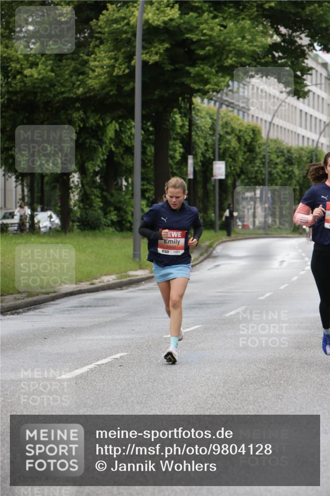 14.06.2026 - REWE Women's Run Jannik Wohlers http://msf.ph/oto/9804128 14.06.2026 10:37:23 Laufen 5860 meine-sportfotos.de