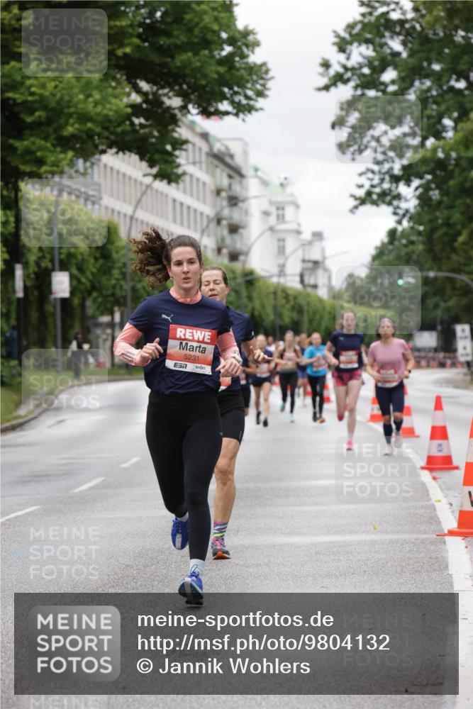 14.06.2026 - REWE Women's Run Jannik Wohlers http://msf.ph/oto/9804132 14.06.2026 10:37:24 Laufen 5231, 7 meine-sportfotos.de