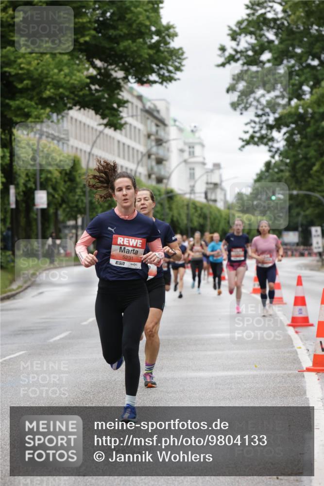 14.06.2026 - REWE Women's Run Jannik Wohlers http://msf.ph/oto/9804133 14.06.2026 10:37:24 Laufen 5231, 7 meine-sportfotos.de