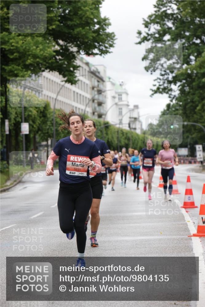14.06.2026 - REWE Women's Run Jannik Wohlers http://msf.ph/oto/9804135 14.06.2026 10:37:24 Laufen 5231 meine-sportfotos.de