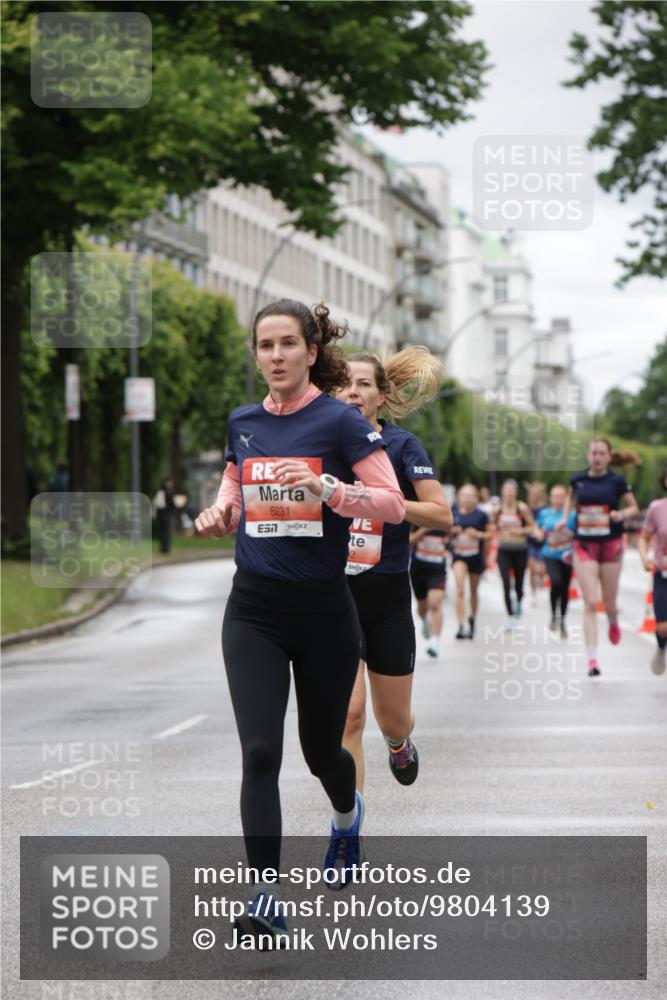 14.06.2026 - REWE Women's Run Jannik Wohlers http://msf.ph/oto/9804139 14.06.2026 10:37:24 Laufen 5231 meine-sportfotos.de