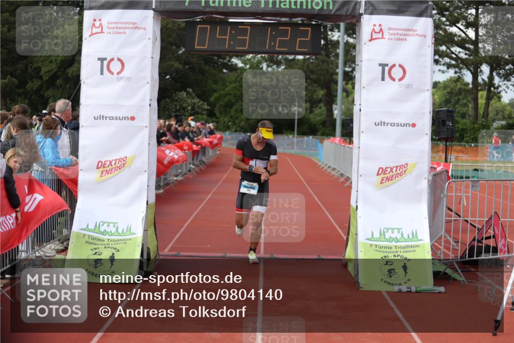 14.06.2026 - 7 Türme Triathlon Andreas Tolksdorf http://msf.ph/oto/9804140 14.06.2026 15:31:21 Ziel 1091 meine-sportfotos.de