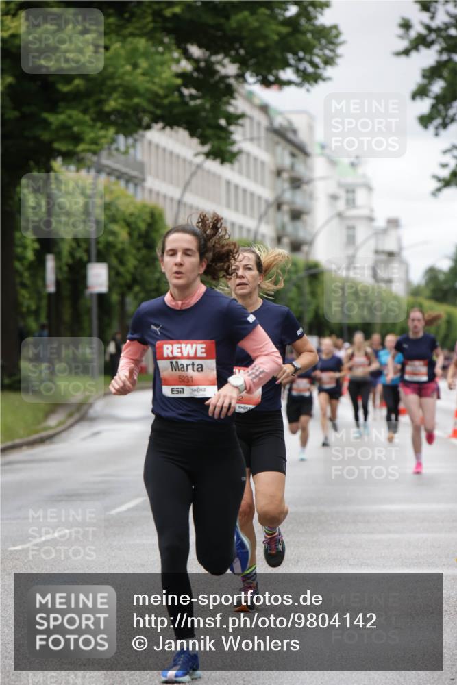 14.06.2026 - REWE Women's Run Jannik Wohlers http://msf.ph/oto/9804142 14.06.2026 10:37:24 Laufen 5231 meine-sportfotos.de