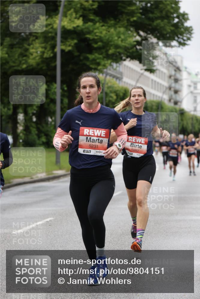 14.06.2026 - REWE Women's Run Jannik Wohlers http://msf.ph/oto/9804151 14.06.2026 10:37:25 Laufen 5231, 5682 meine-sportfotos.de