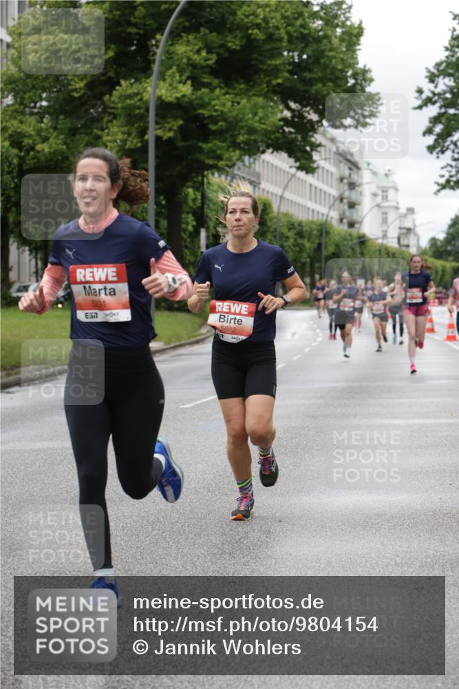 14.06.2026 - REWE Women's Run Jannik Wohlers http://msf.ph/oto/9804154 14.06.2026 10:37:26 Laufen 5231, 5682 meine-sportfotos.de