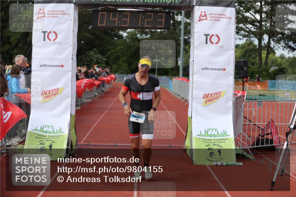 14.06.2026 - 7 Türme Triathlon Andreas Tolksdorf http://msf.ph/oto/9804155 14.06.2026 15:31:22 Ziel 1091 meine-sportfotos.de