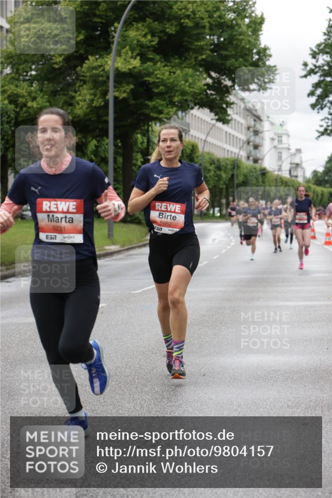 14.06.2026 - REWE Women's Run Jannik Wohlers http://msf.ph/oto/9804157 14.06.2026 10:37:26 Laufen 5231, 5682, 7 meine-sportfotos.de