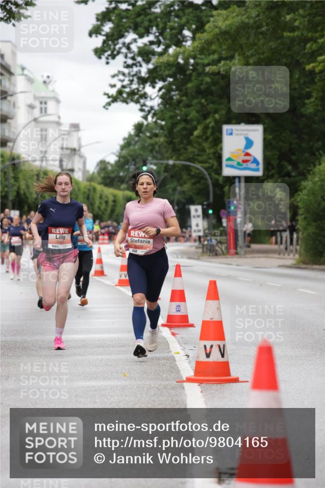 14.06.2026 - REWE Women's Run Jannik Wohlers http://msf.ph/oto/9804165 14.06.2026 10:37:28 Laufen 5990, 57, 5306 meine-sportfotos.de