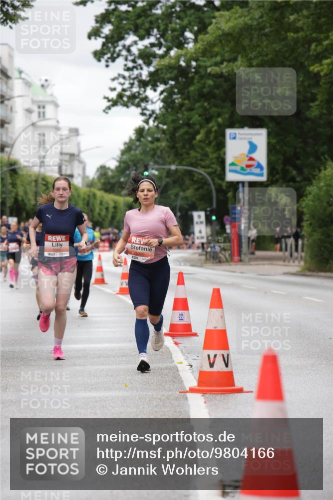 14.06.2026 - REWE Women's Run Jannik Wohlers http://msf.ph/oto/9804166 14.06.2026 10:37:28 Laufen 5990, 5306 meine-sportfotos.de