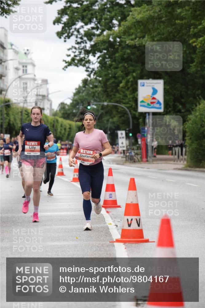 14.06.2026 - REWE Women's Run Jannik Wohlers http://msf.ph/oto/9804167 14.06.2026 10:37:28 Laufen 5306 meine-sportfotos.de