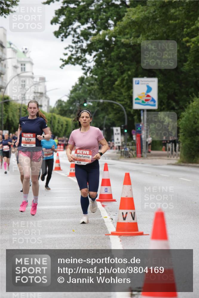 14.06.2026 - REWE Women's Run Jannik Wohlers http://msf.ph/oto/9804169 14.06.2026 10:37:28 Laufen 517, 5306 meine-sportfotos.de