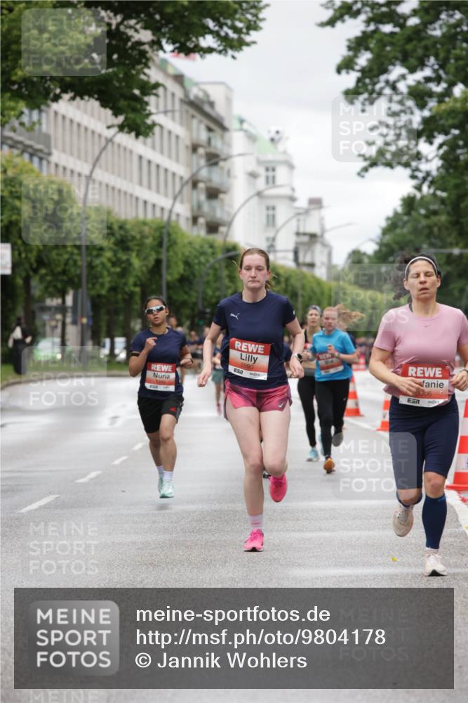 14.06.2026 - REWE Women's Run Jannik Wohlers http://msf.ph/oto/9804178 14.06.2026 10:37:29 Laufen 5990, 306, 7 meine-sportfotos.de