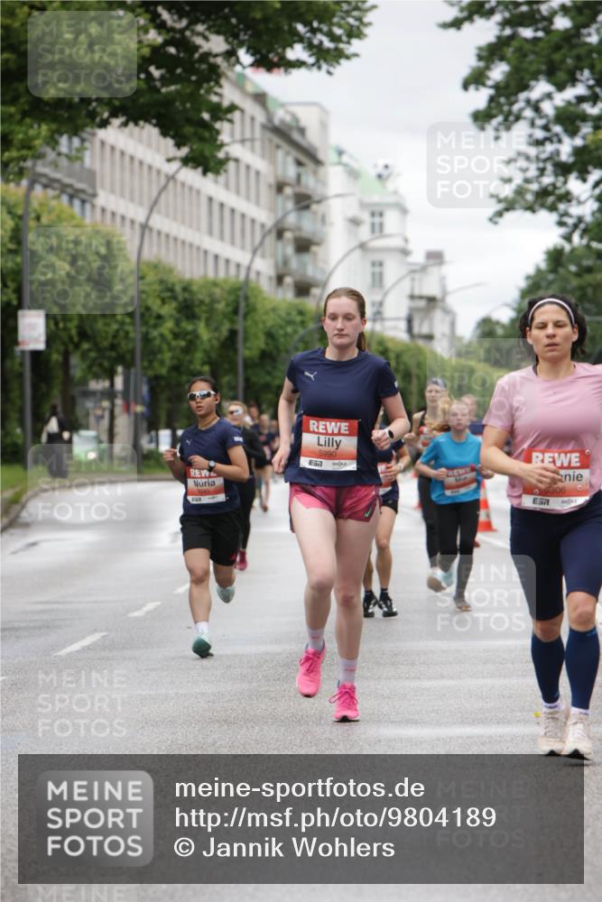 14.06.2026 - REWE Women's Run Jannik Wohlers http://msf.ph/oto/9804189 14.06.2026 10:37:29 Laufen 5990, 57, 3945, 306 meine-sportfotos.de