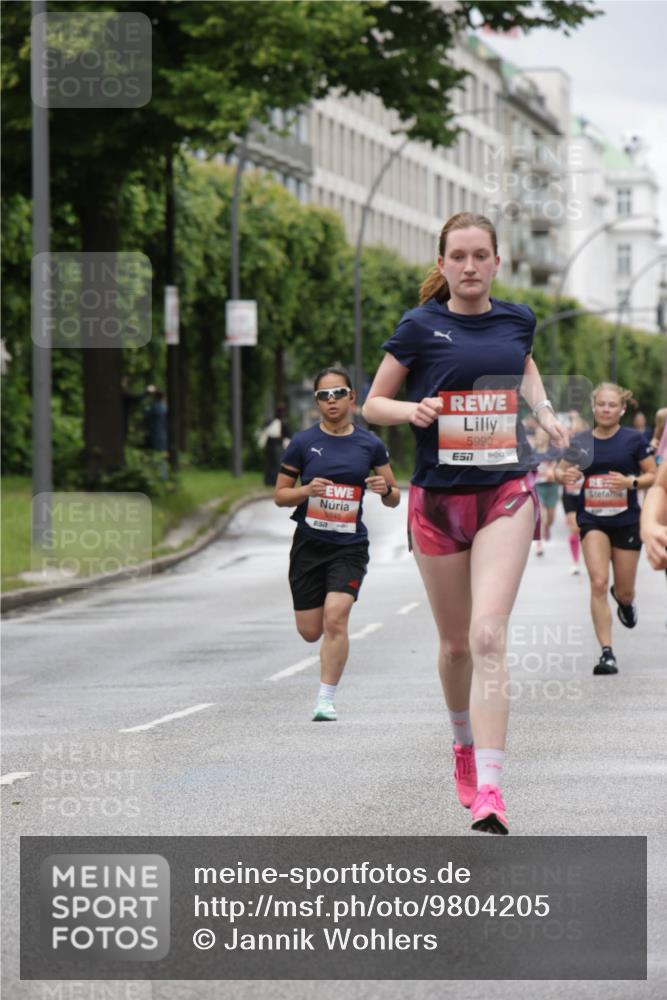 14.06.2026 - REWE Women's Run Jannik Wohlers http://msf.ph/oto/9804205 14.06.2026 10:37:30 Laufen 5945, 7, 5990 meine-sportfotos.de