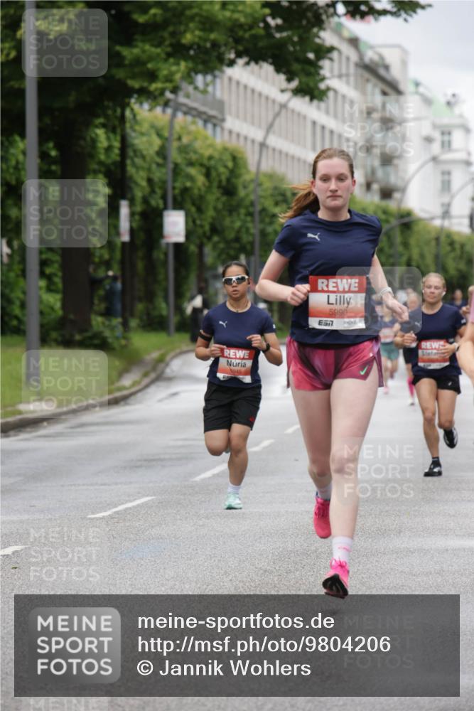 14.06.2026 - REWE Women's Run Jannik Wohlers http://msf.ph/oto/9804206 14.06.2026 10:37:30 Laufen 5945, 5990, 7 meine-sportfotos.de