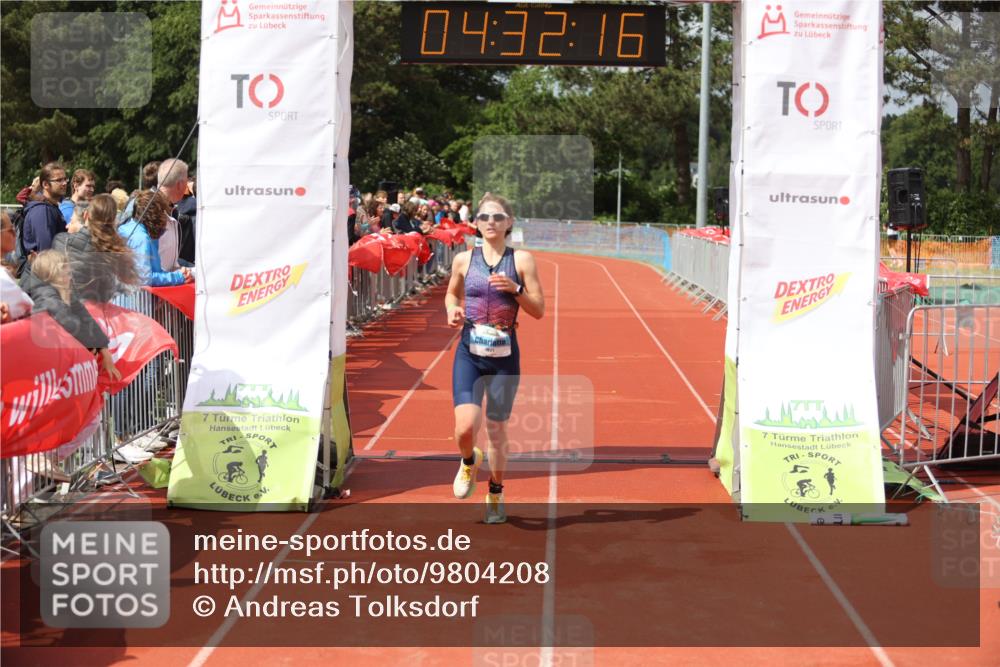 14.06.2026 - 7 Türme Triathlon Andreas Tolksdorf http://msf.ph/oto/9804208 14.06.2026 15:32:15 Ziel 901, 1021, 1768 meine-sportfotos.de