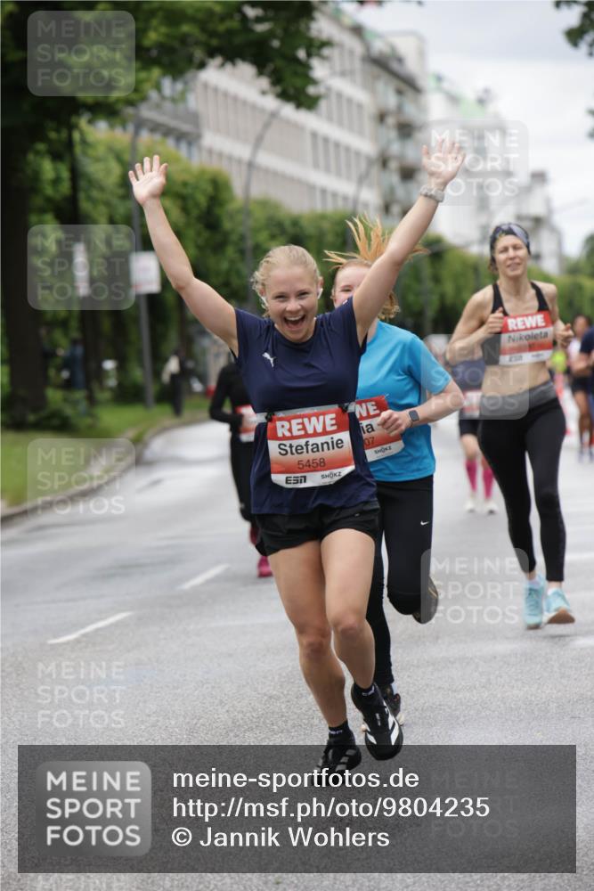 14.06.2026 - REWE Women's Run Jannik Wohlers http://msf.ph/oto/9804235 14.06.2026 10:37:34 Laufen 5458, 07, 9 meine-sportfotos.de