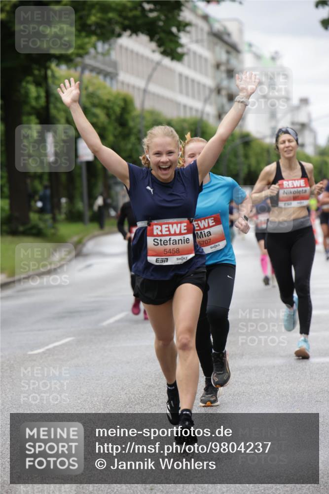14.06.2026 - REWE Women's Run Jannik Wohlers http://msf.ph/oto/9804237 14.06.2026 10:37:35 Laufen 5458, 5707 meine-sportfotos.de