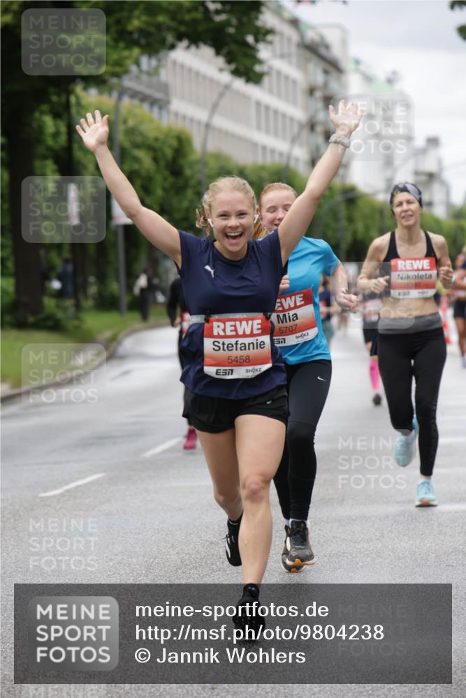 14.06.2026 - REWE Women's Run Jannik Wohlers http://msf.ph/oto/9804238 14.06.2026 10:37:35 Laufen 5458, 5707 meine-sportfotos.de