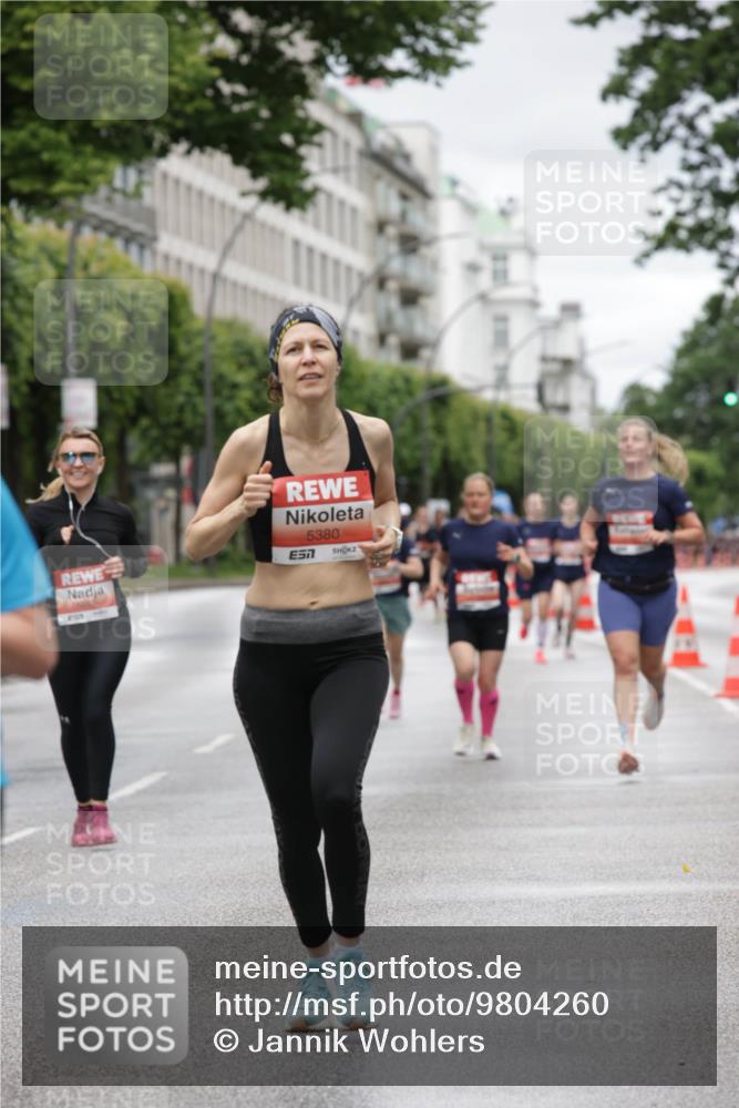 14.06.2026 - REWE Women's Run Jannik Wohlers http://msf.ph/oto/9804260 14.06.2026 10:37:36 Laufen 5380, 7 meine-sportfotos.de