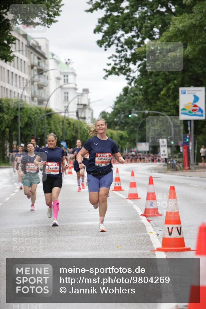14.06.2026 - REWE Women's Run Jannik Wohlers http://msf.ph/oto/9804269 14.06.2026 10:37:37 Laufen 517, 5975 meine-sportfotos.de