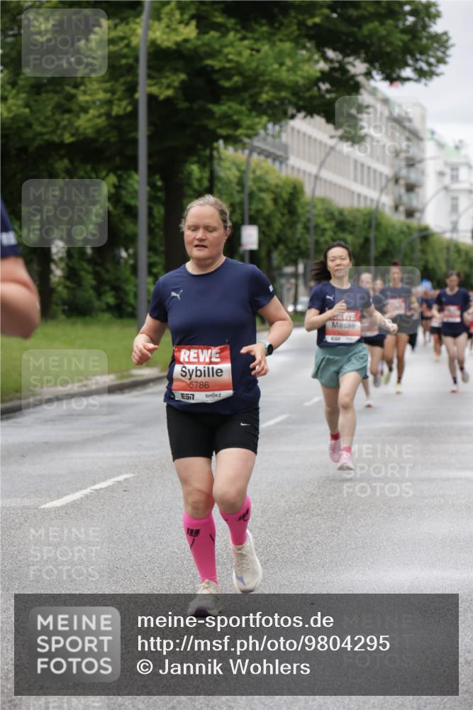 14.06.2026 - REWE Women's Run Jannik Wohlers http://msf.ph/oto/9804295 14.06.2026 10:37:42 Laufen 5786, 7 meine-sportfotos.de