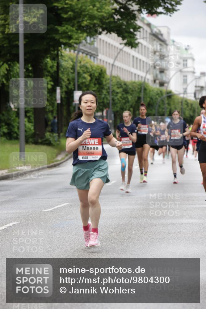 14.06.2026 - REWE Women's Run Jannik Wohlers http://msf.ph/oto/9804300 14.06.2026 10:37:43 Laufen 5694 meine-sportfotos.de