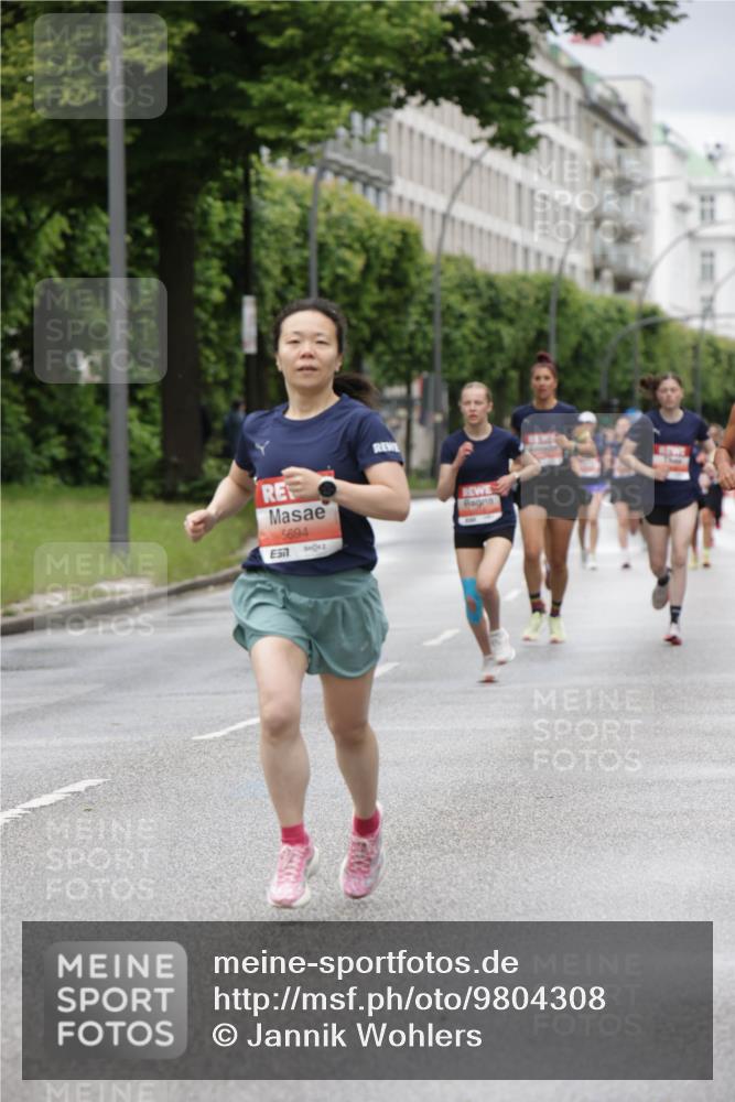 14.06.2026 - REWE Women's Run Jannik Wohlers http://msf.ph/oto/9804308 14.06.2026 10:37:44 Laufen 5694 meine-sportfotos.de