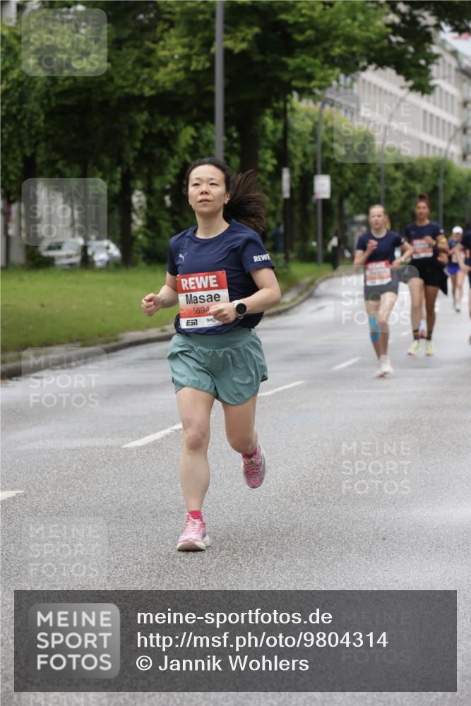 14.06.2026 - REWE Women's Run Jannik Wohlers http://msf.ph/oto/9804314 14.06.2026 10:37:44 Laufen 5694 meine-sportfotos.de