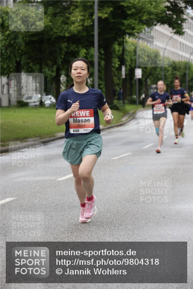 14.06.2026 - REWE Women's Run Jannik Wohlers http://msf.ph/oto/9804318 14.06.2026 10:37:45 Laufen 5694 meine-sportfotos.de