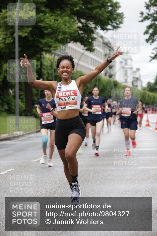 14.06.2026 - REWE Women's Run Jannik Wohlers http://msf.ph/oto/9804327 14.06.2026 10:37:46 Laufen 5164 meine-sportfotos.de
