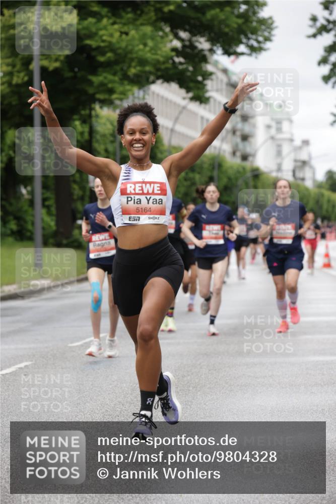 14.06.2026 - REWE Women's Run Jannik Wohlers http://msf.ph/oto/9804328 14.06.2026 10:37:46 Laufen 5164, 7 meine-sportfotos.de