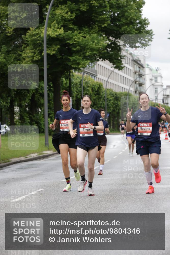 14.06.2026 - REWE Women's Run Jannik Wohlers http://msf.ph/oto/9804346 14.06.2026 10:37:48 Laufen 5100, 5815, 7, 5702 meine-sportfotos.de