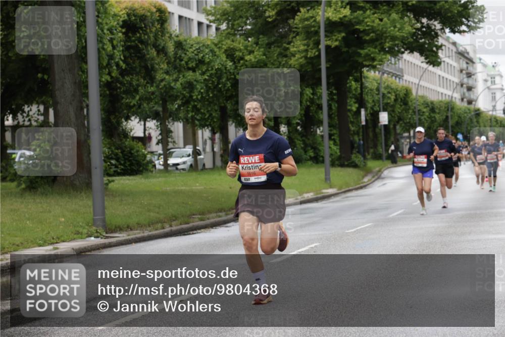 14.06.2026 - REWE Women's Run Jannik Wohlers http://msf.ph/oto/9804368 14.06.2026 10:37:52 Laufen 5516, 57 meine-sportfotos.de