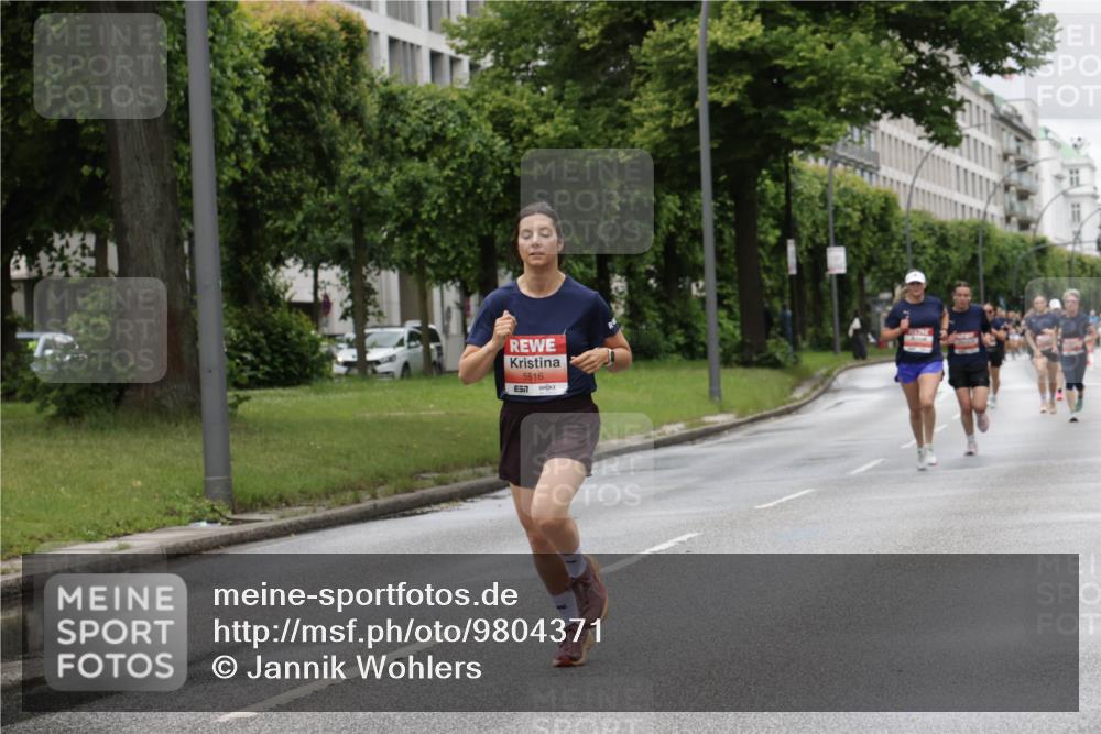 14.06.2026 - REWE Women's Run Jannik Wohlers http://msf.ph/oto/9804371 14.06.2026 10:37:52 Laufen 5516, 7 meine-sportfotos.de