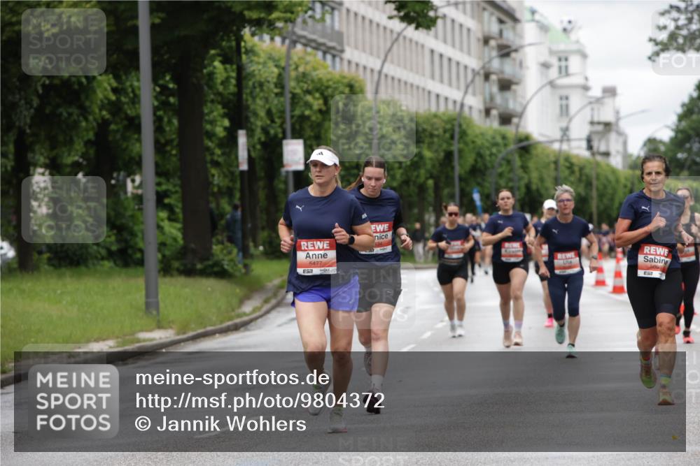 14.06.2026 - REWE Women's Run Jannik Wohlers http://msf.ph/oto/9804372 14.06.2026 10:37:54 Laufen 5477, 7, 517 meine-sportfotos.de