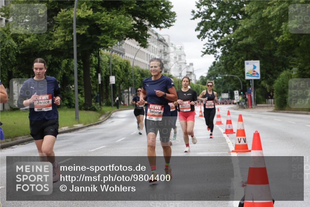 14.06.2026 - REWE Women's Run Jannik Wohlers http://msf.ph/oto/9804400 14.06.2026 10:37:57 Laufen 5434, 5096, 57 meine-sportfotos.de