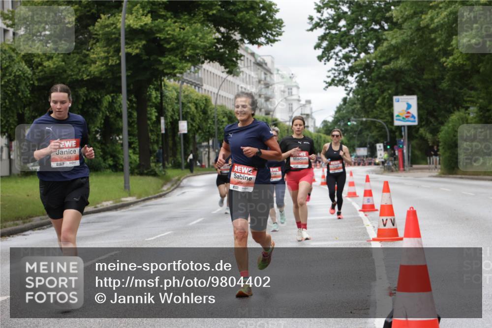 14.06.2026 - REWE Women's Run Jannik Wohlers http://msf.ph/oto/9804402 14.06.2026 10:37:57 Laufen 5434, 7, 5096, 517 meine-sportfotos.de