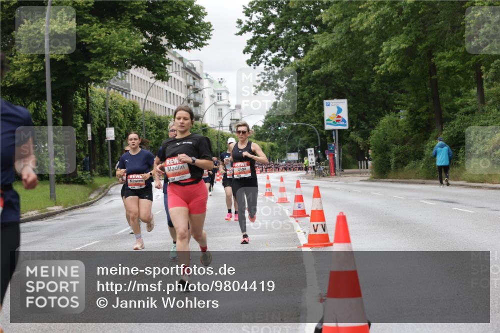 14.06.2026 - REWE Women's Run Jannik Wohlers http://msf.ph/oto/9804419 14.06.2026 10:37:59 Laufen  meine-sportfotos.de