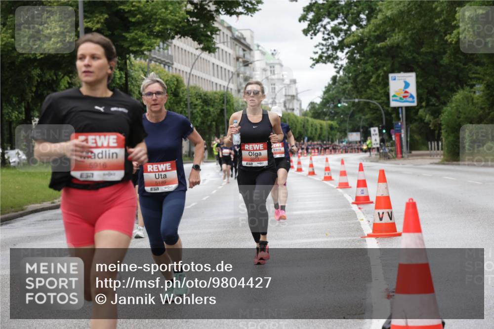 14.06.2026 - REWE Women's Run Jannik Wohlers http://msf.ph/oto/9804427 14.06.2026 10:38:01 Laufen 6916, 5189, 5953, 51 meine-sportfotos.de